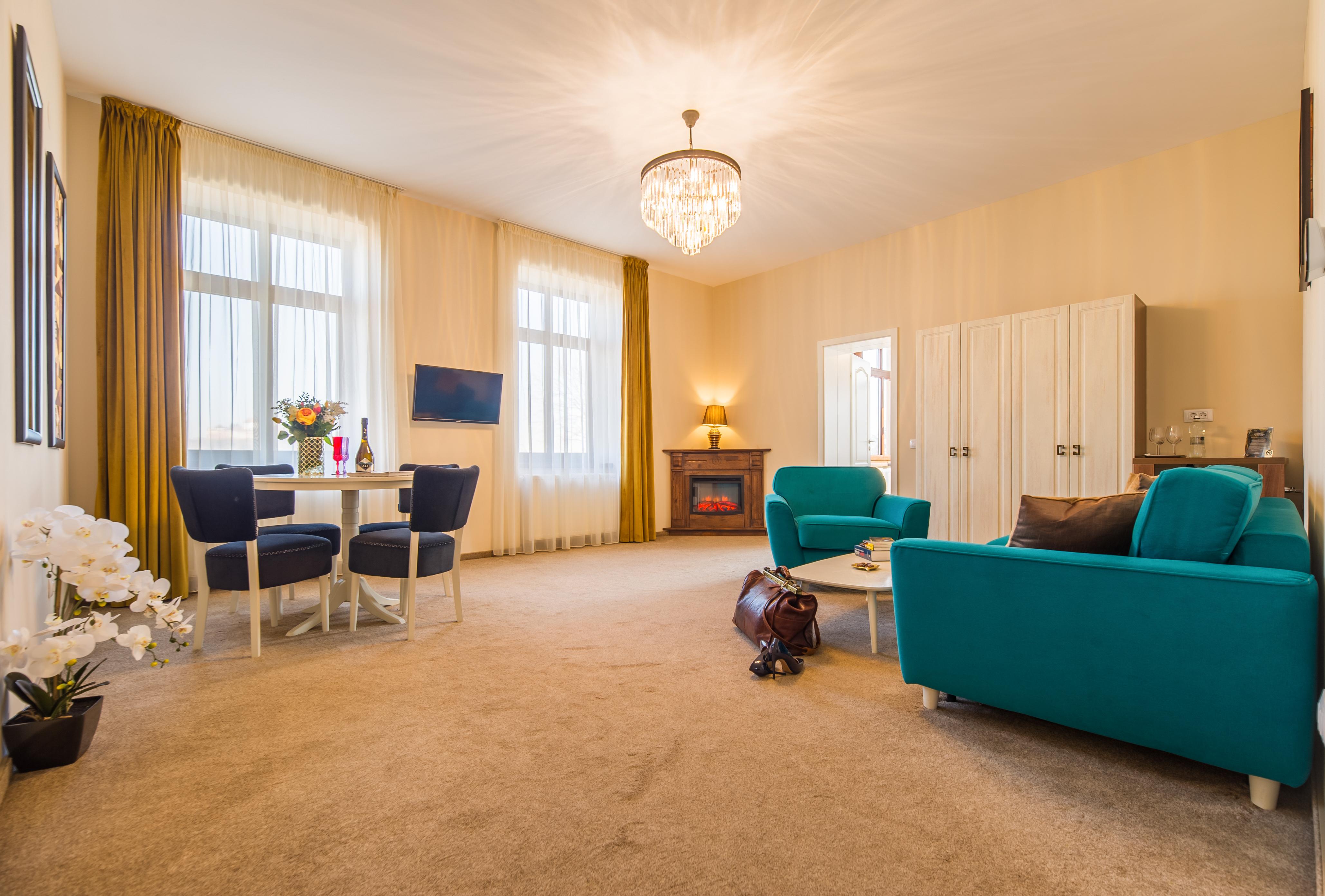 Отель Casa Moritz Брашов Экстерьер фото