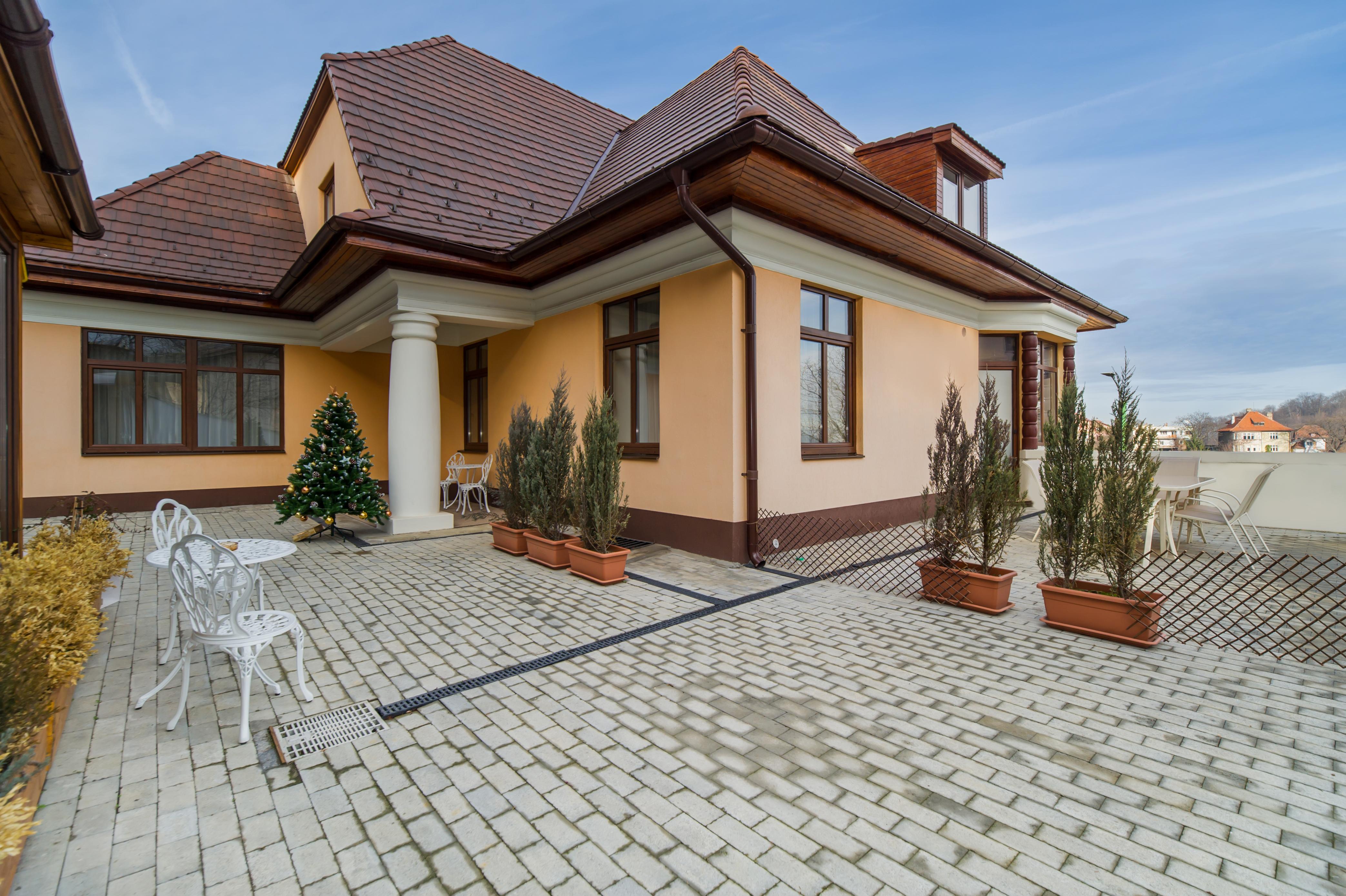 Отель Casa Moritz Брашов Экстерьер фото